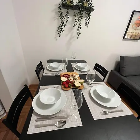 Apartment Ana - City Center Βελιγράδι Εξωτερικό φωτογραφία